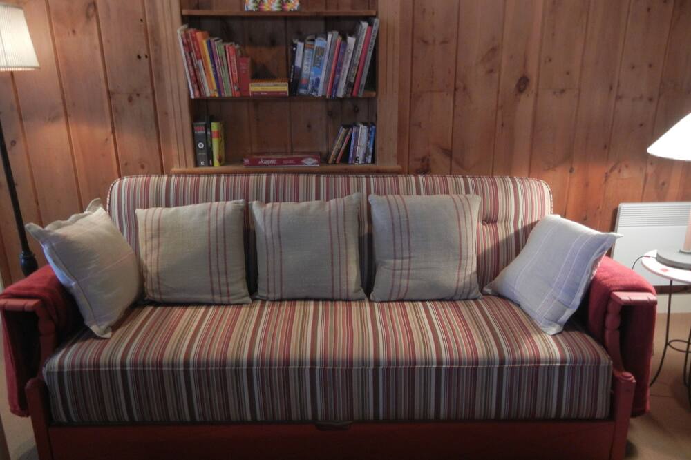 Photo of Livingroom in Rawdon