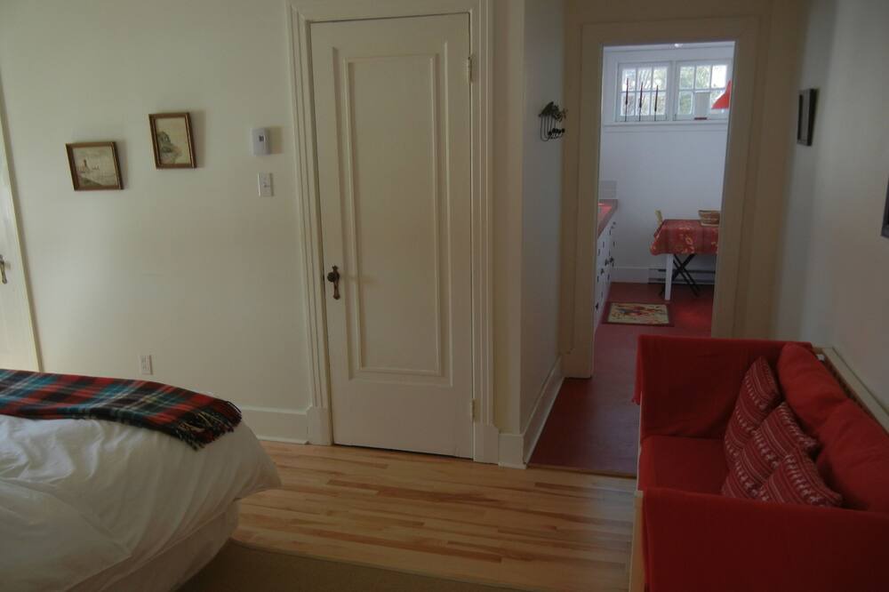 Photo of Bedroom in Rawdon