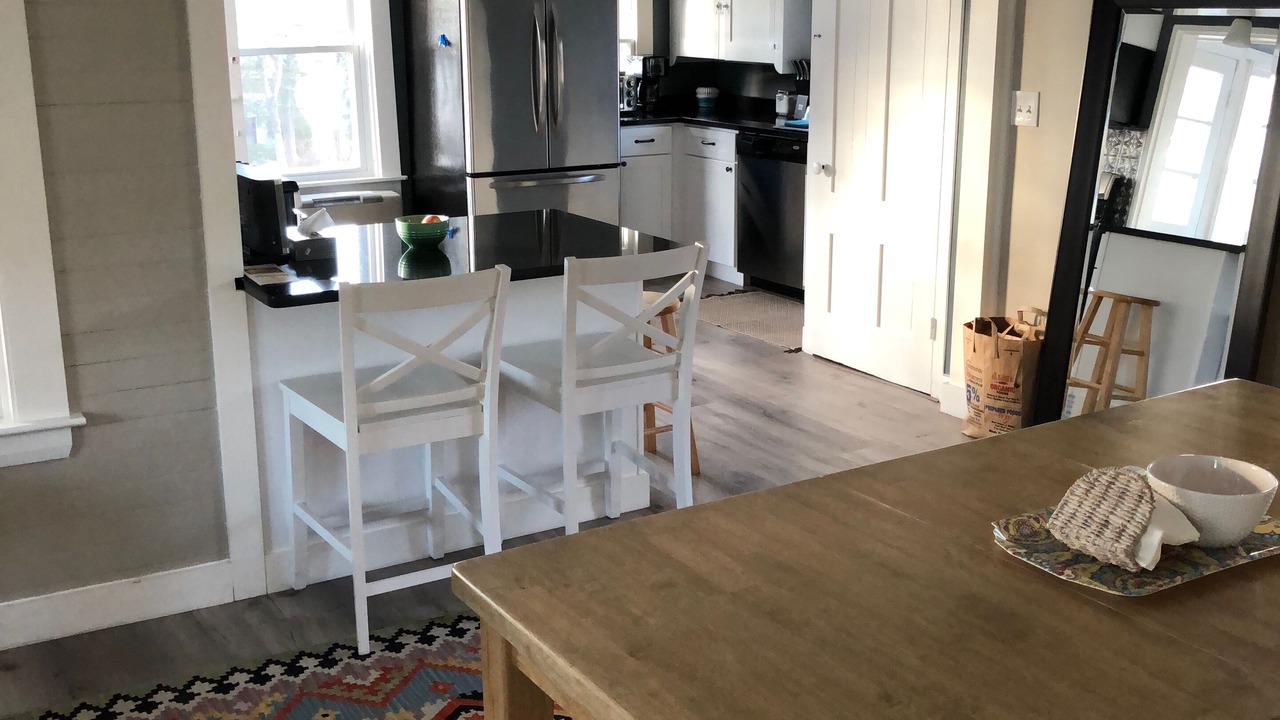 Photo of Others in Magnolia