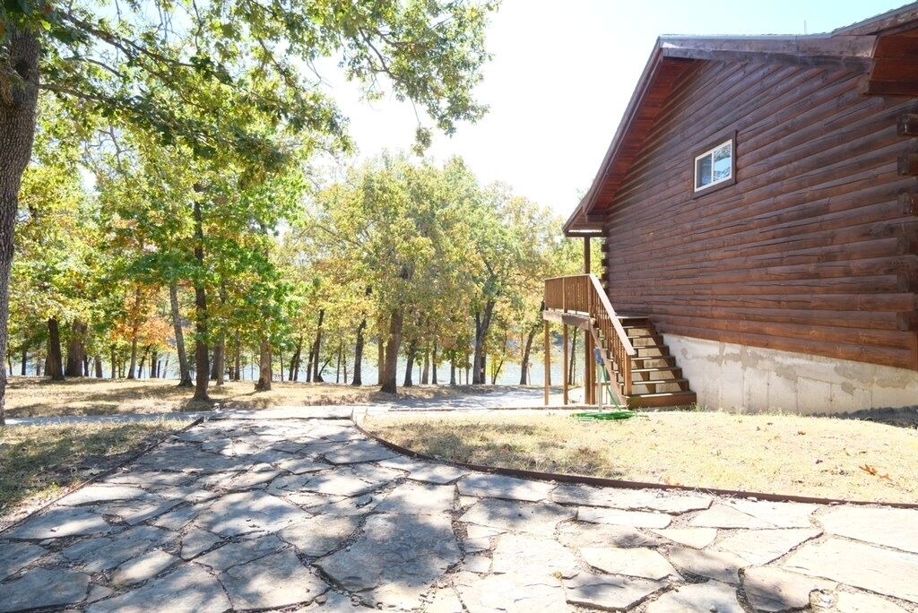 Photo of Outdoor in Golden