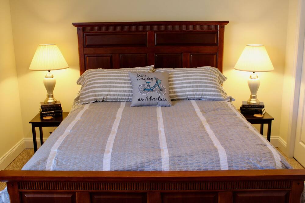 Photo of Bedroom in Belmont