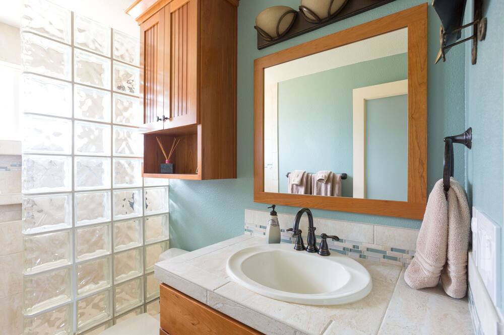 Photo of Bathroom in Carlton