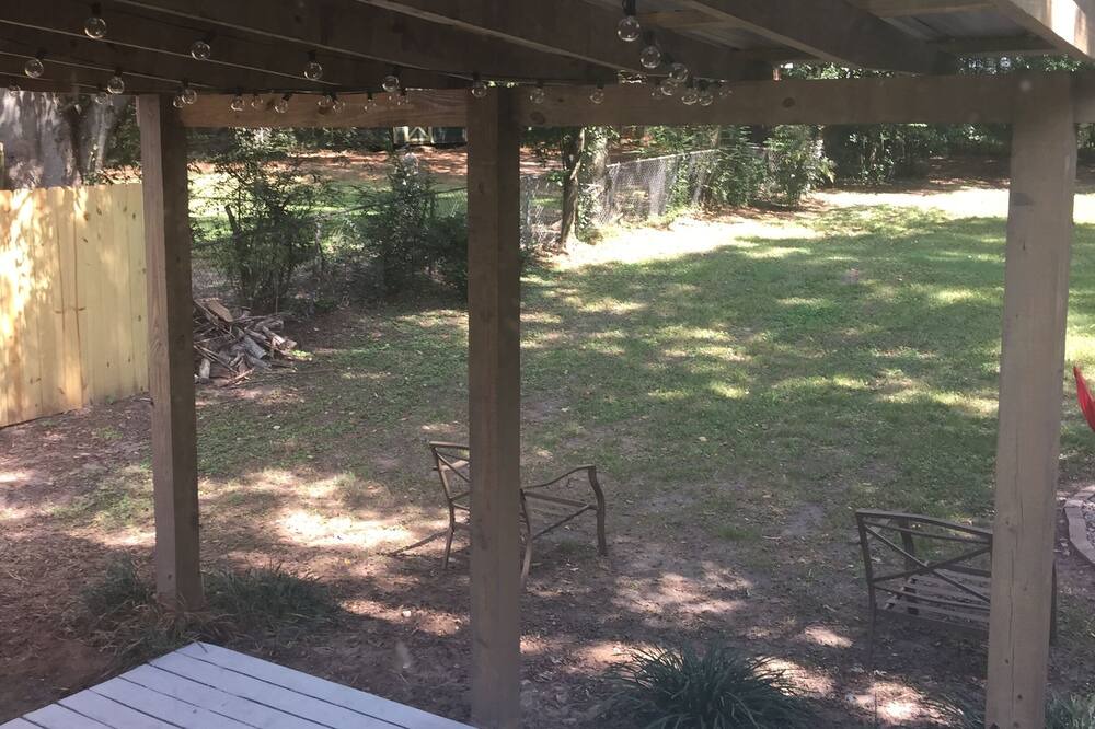 Photo of Patio Balcony in Starkville