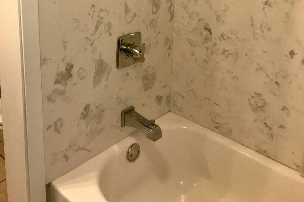 Photo of Bathroom in Starkville
