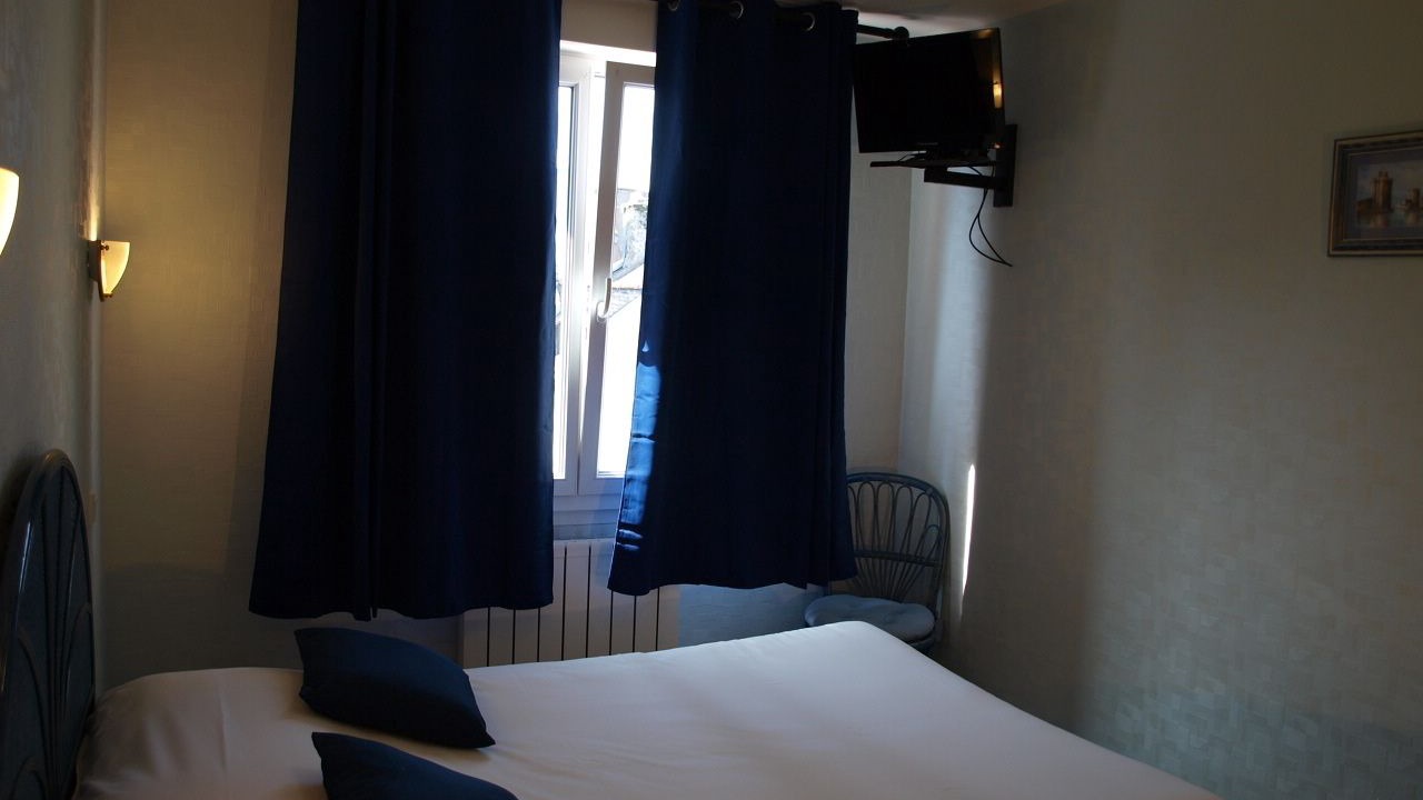 Photo of Bedroom in Theix-Noyalo