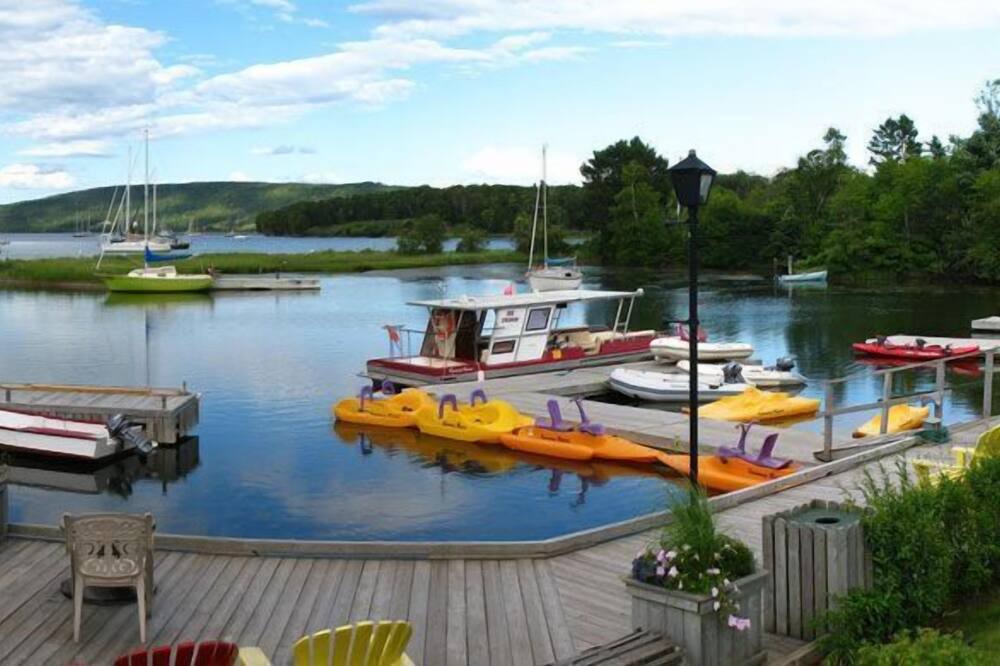 Photo of Others in Baddeck