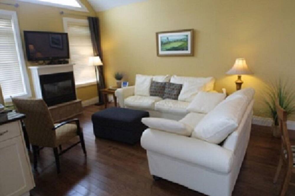 Photo of Livingroom in Baddeck