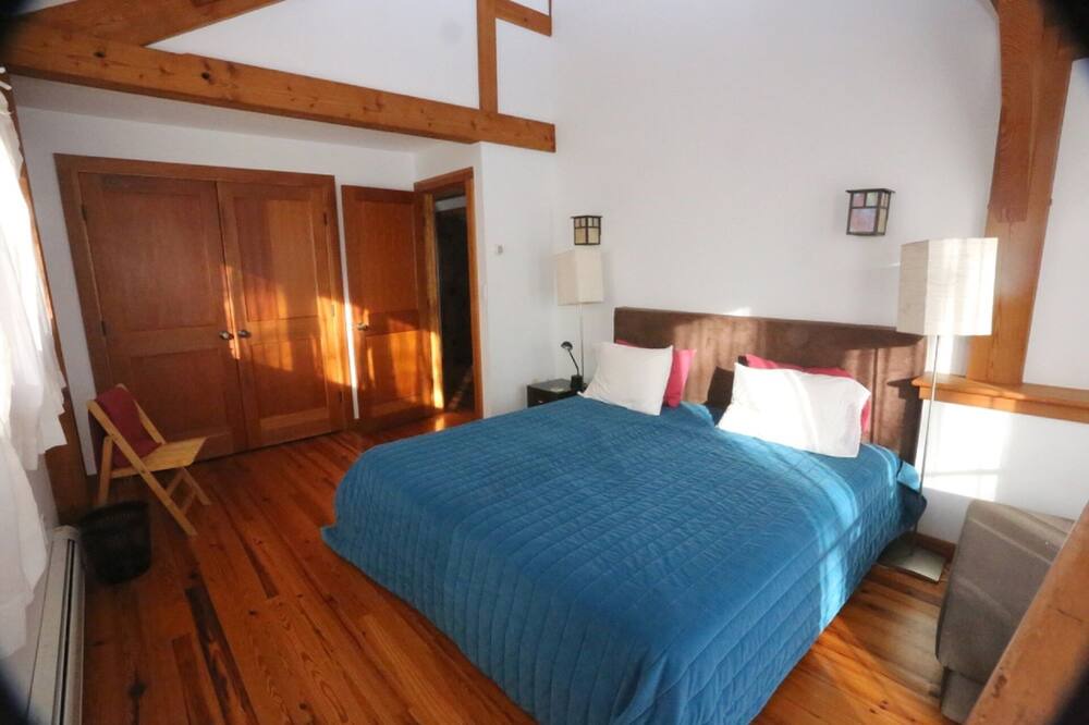 Photo of Others in Aquinnah