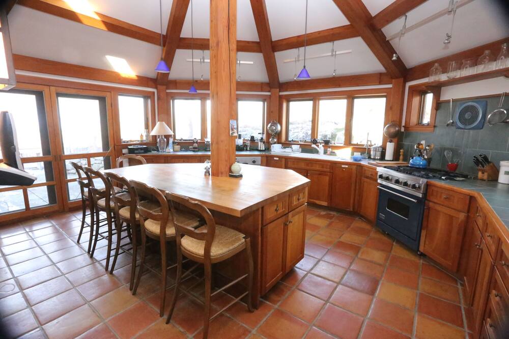 Photo of Others in Aquinnah