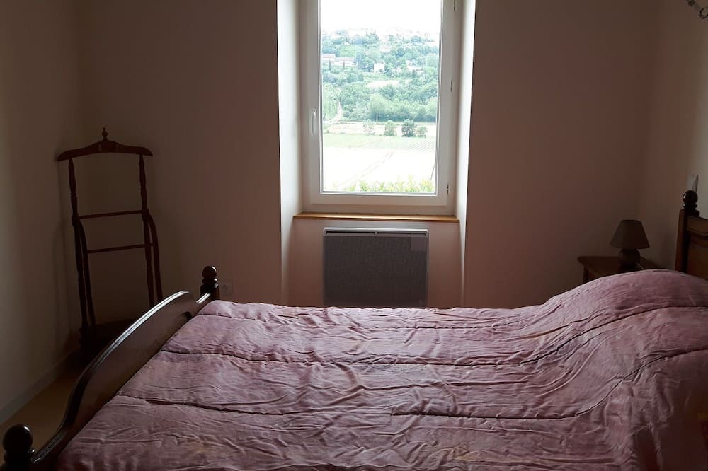 Photo of Bedroom in Lauzerte