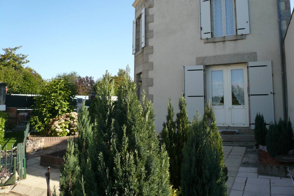 Photo of Outdoor in Montournais