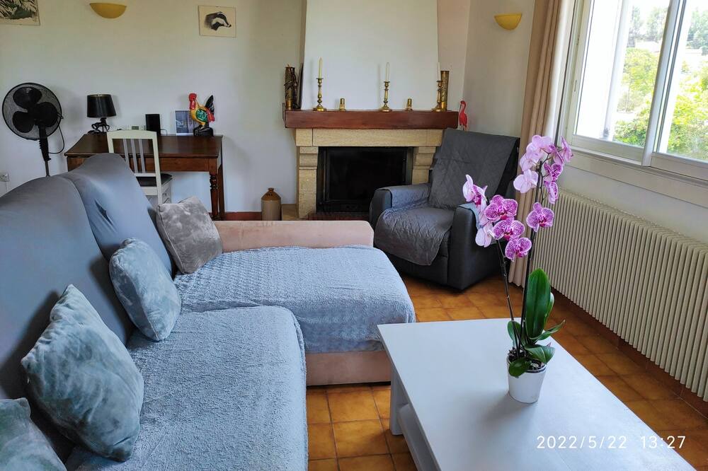Photo of Livingroom in Douzens