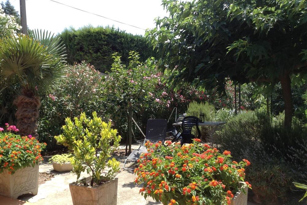 Photo of Outdoor in Douzens