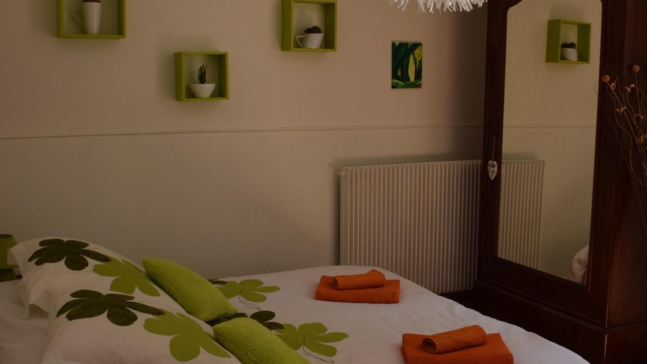 Photo of Others in Provins