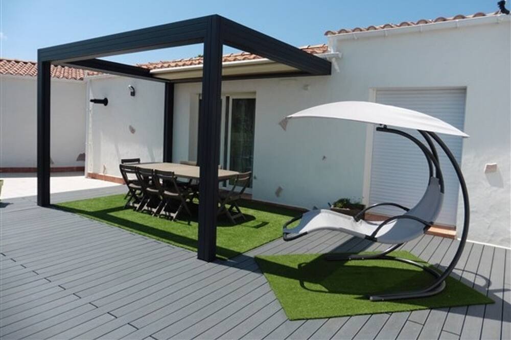Photo of Patio Balcony in La Barre-de-Monts