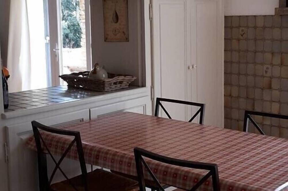 Photo of Kitchen in Mejannes-le-Clap