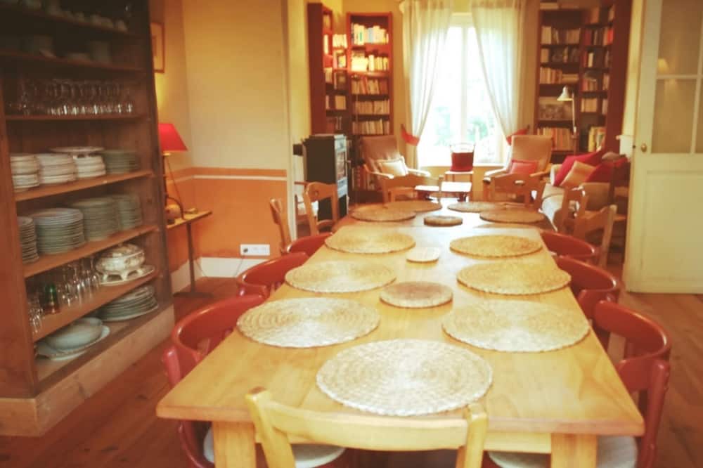 Photo of Kitchen in Chivres-Val