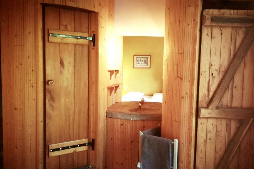 Photo of Bedroom in Chivres-Val