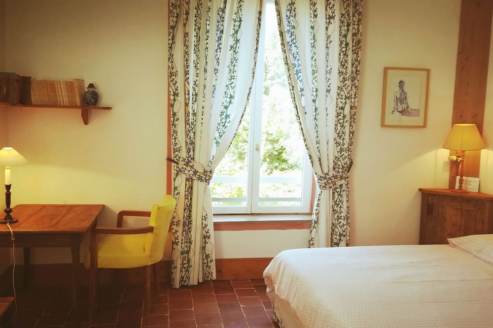 Photo of Bedroom in Chivres-Val