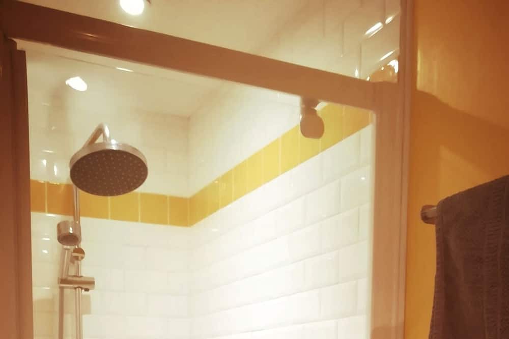 Photo of Bathroom in Chivres-Val