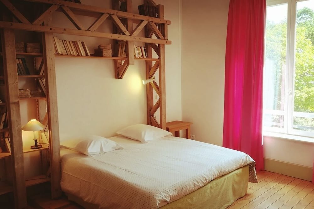 Photo of Bedroom in Chivres-Val