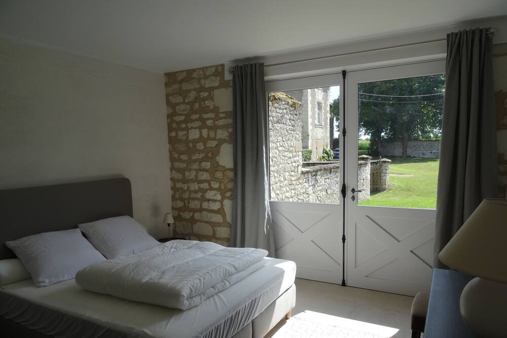 Photo of Bedroom in La Tour-Saint-Gelin