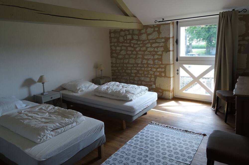 Photo of Bedroom in La Tour-Saint-Gelin