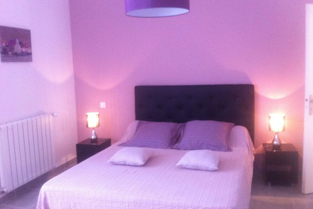 Photo of Bedroom in Carcassonne
