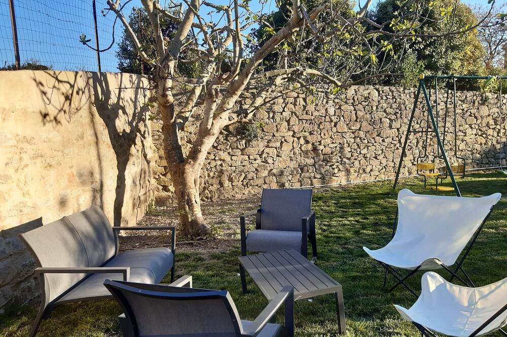 Photo of Patio Balcony in Carcassonne