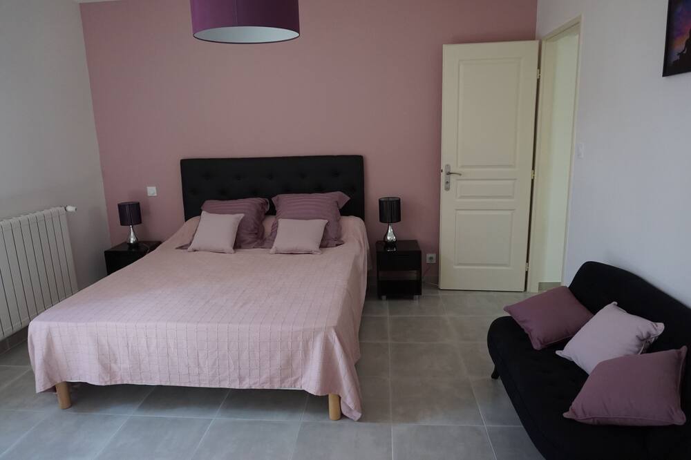 Photo of Bedroom in Carcassonne