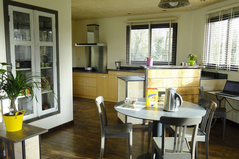 Photo of Kitchen in Froidfond