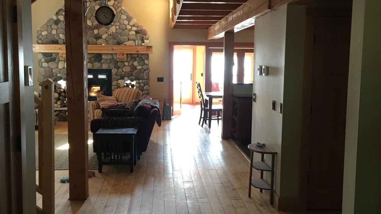 Photo of Livingroom in Victoria Beach