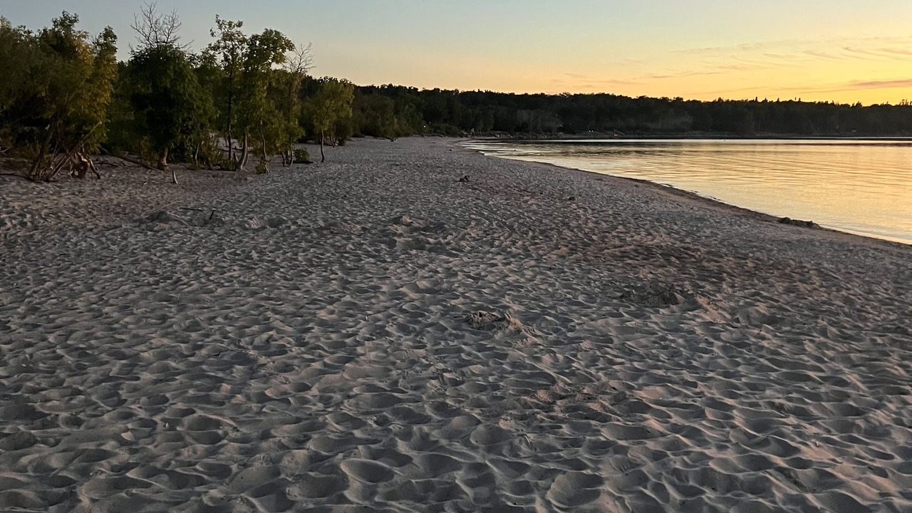 Photo of Others in Victoria Beach