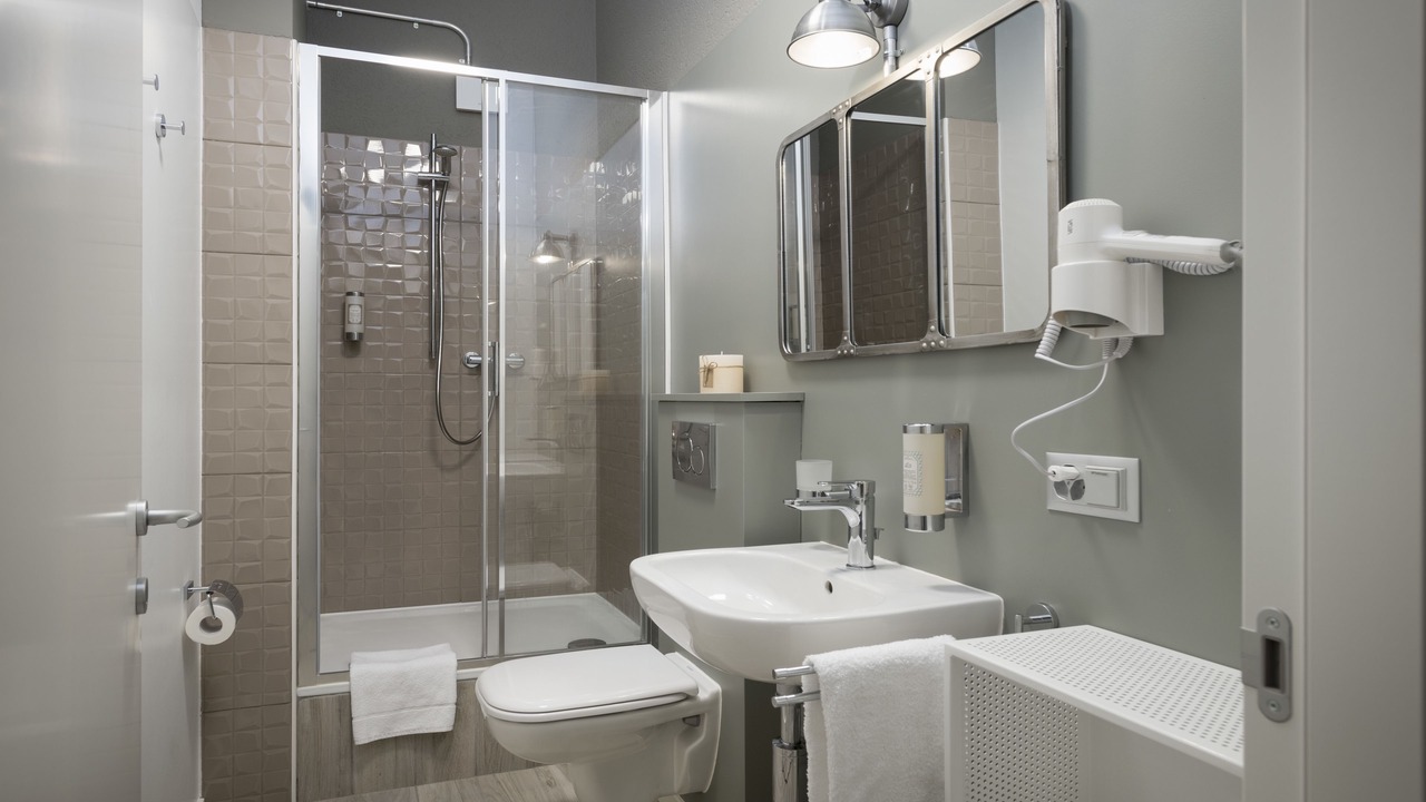 Photo of Bathroom in Torricella Taverne