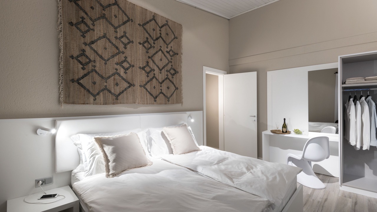 Photo of Bedroom in Torricella Taverne
