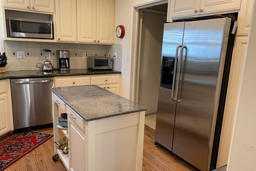 Photo of Bedroom in Shoreline West