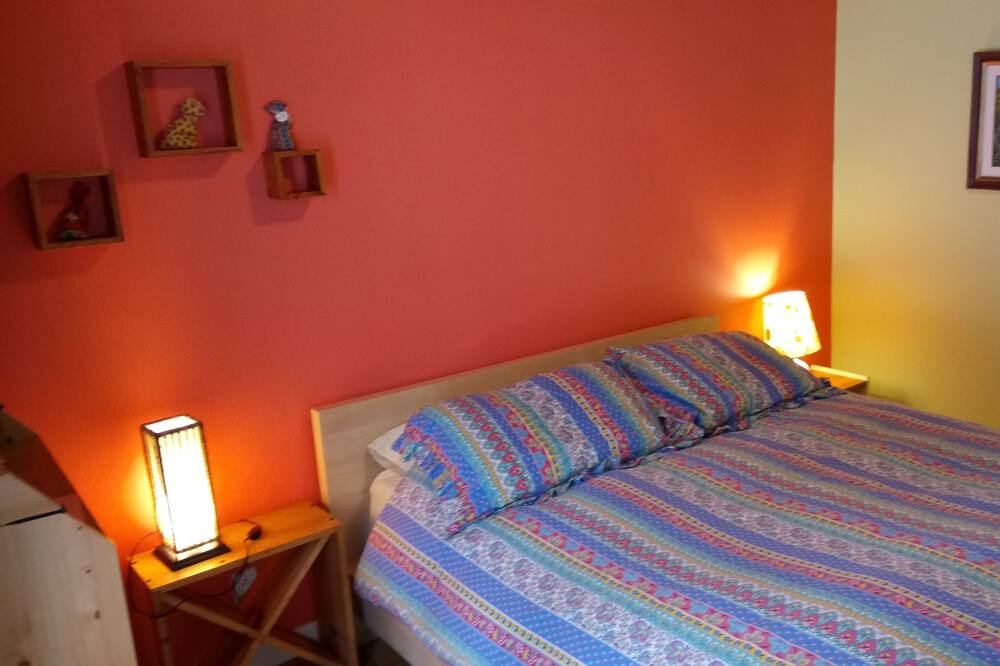 Photo of Bedroom in Pointe-de-Sainte-Foy