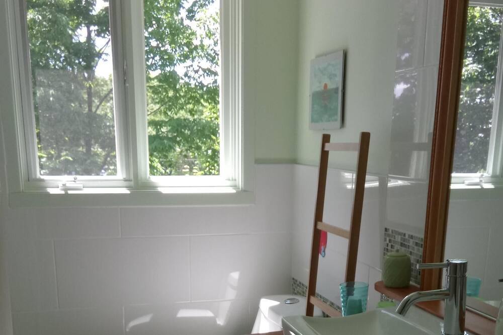 Photo of Bathroom in Pointe-de-Sainte-Foy