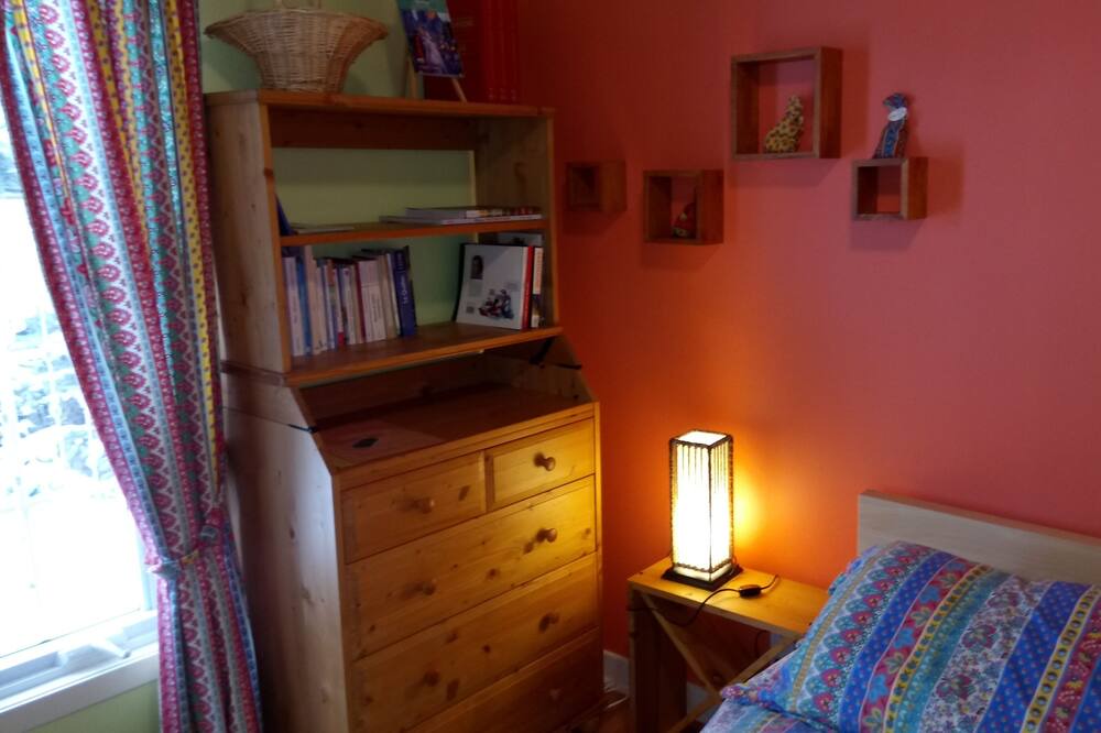Photo of Bedroom in Pointe-de-Sainte-Foy