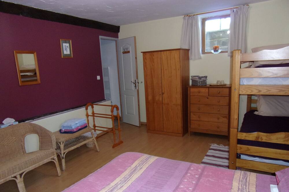 Photo of Bedroom in Sainte-Anne-Saint-Priest