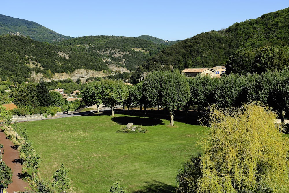 Photo of Outdoor in Meyras