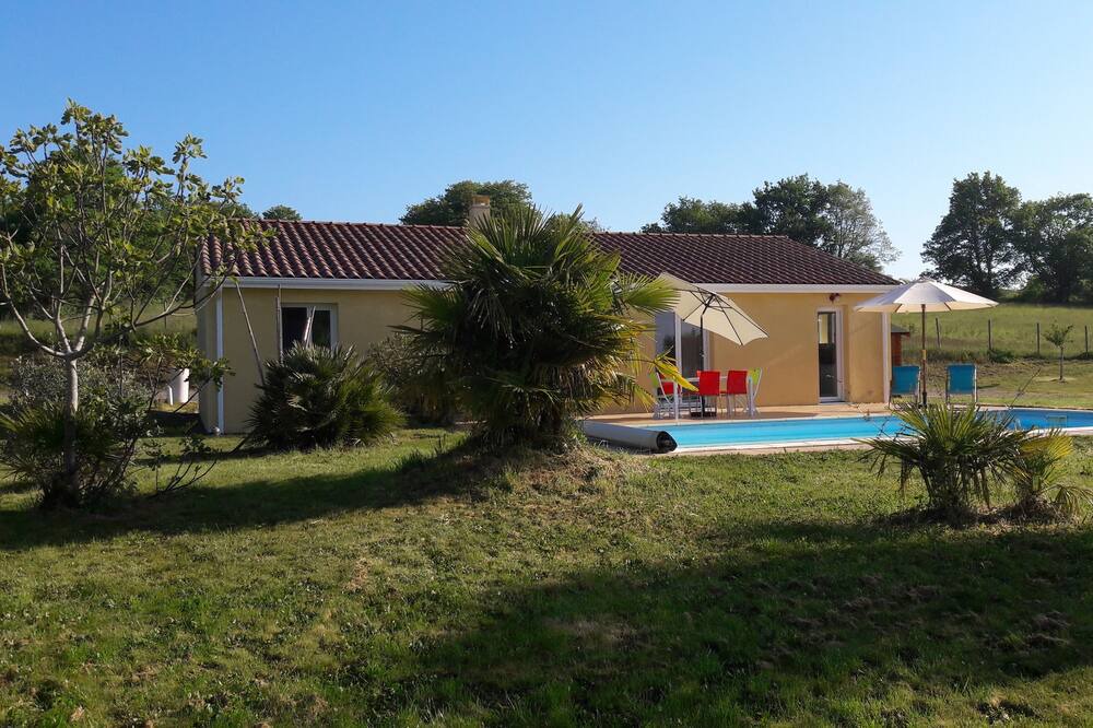 Photo of Outdoor in Aignan