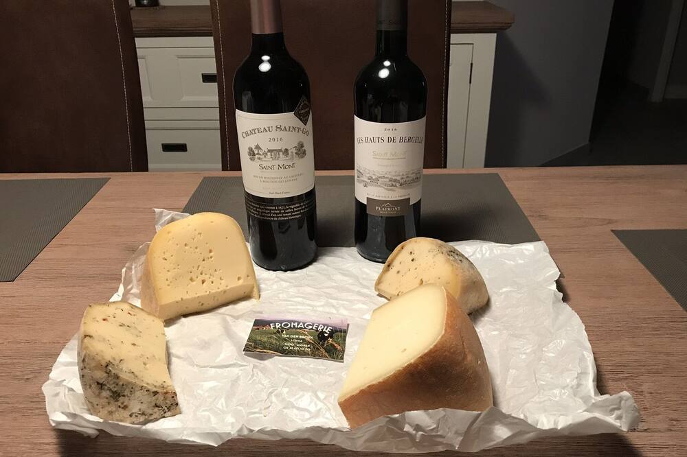 Photo of Bathroom in Aignan