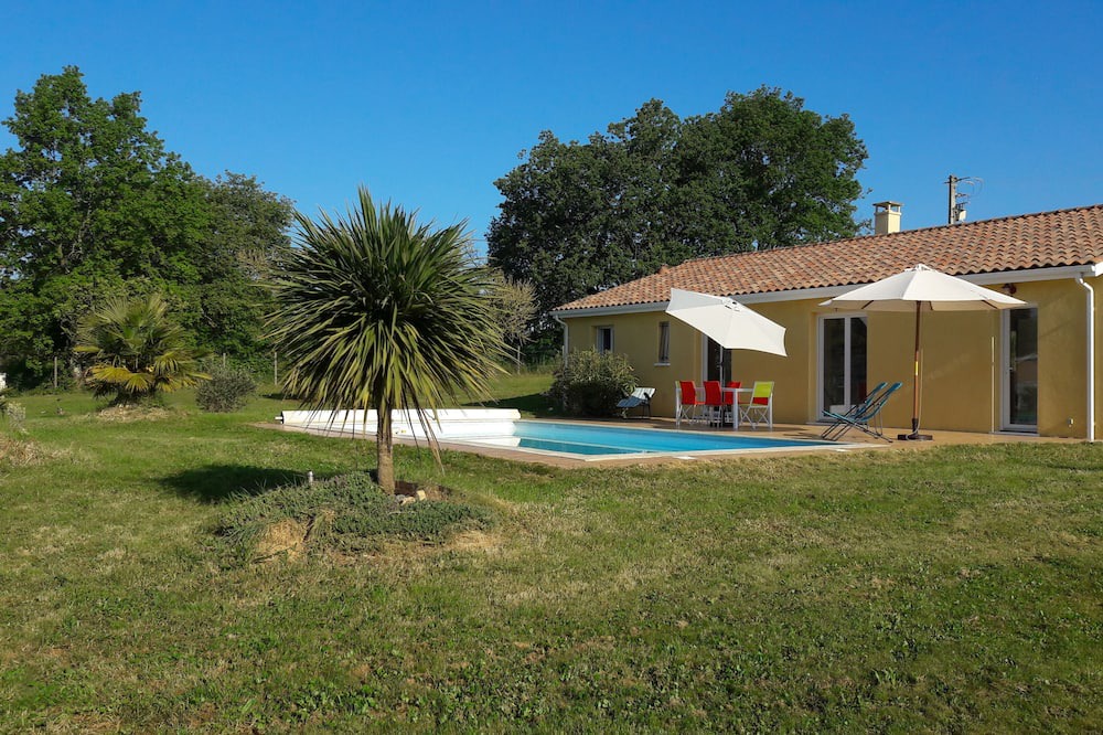 Photo of Outdoor in Aignan