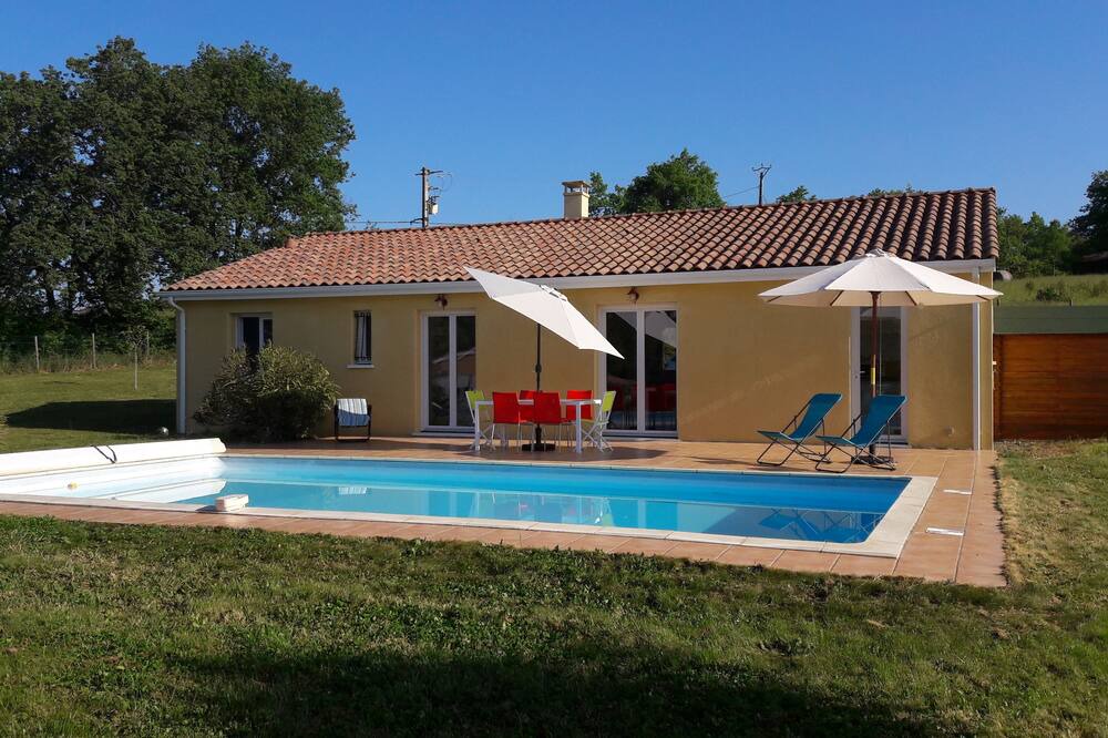 Photo of Outdoor in Aignan