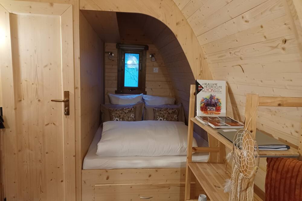 Photo of Bedroom in Sainte-Foy-les-Lyon