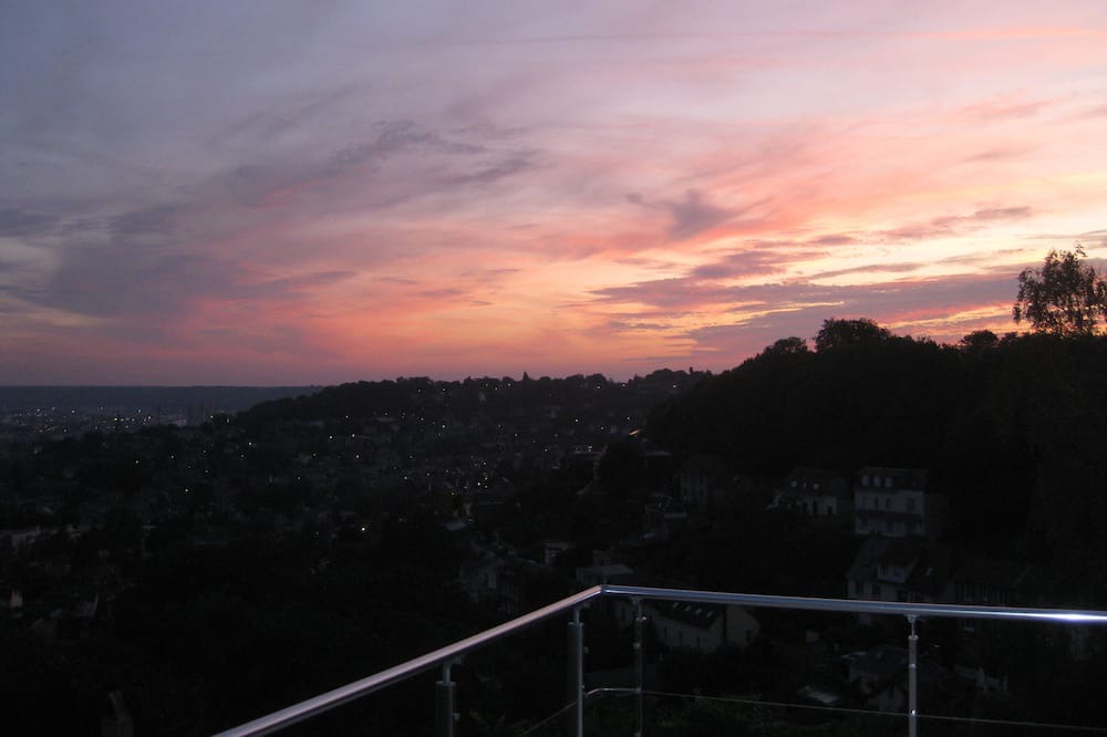 Photo of Patio Balcony in Bois-Guillaume
