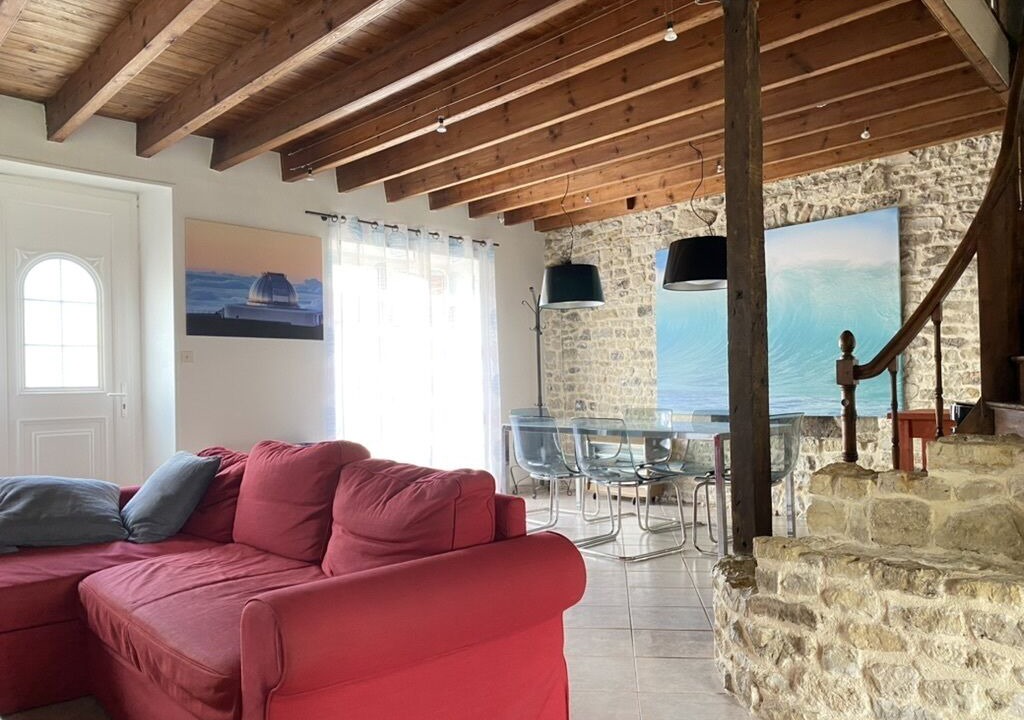 Photo of Livingroom in Le Bernard