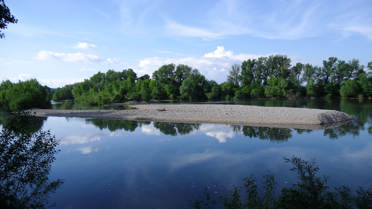 Photo of Outdoor in Aspiran