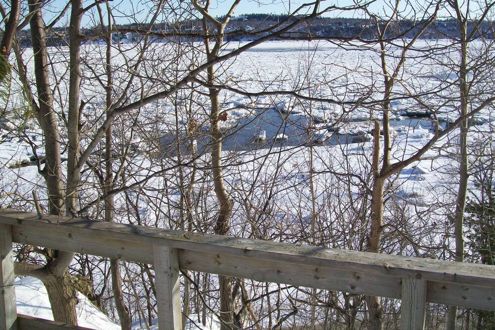 Photo of Patio Balcony in Pointe-de-Sainte-Foy